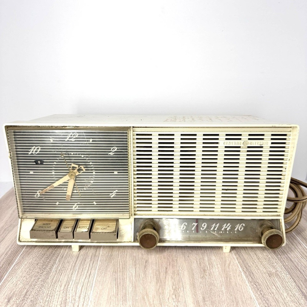 Vintage GE General Electric AM Analog Clock Radio Cream Parts Repair